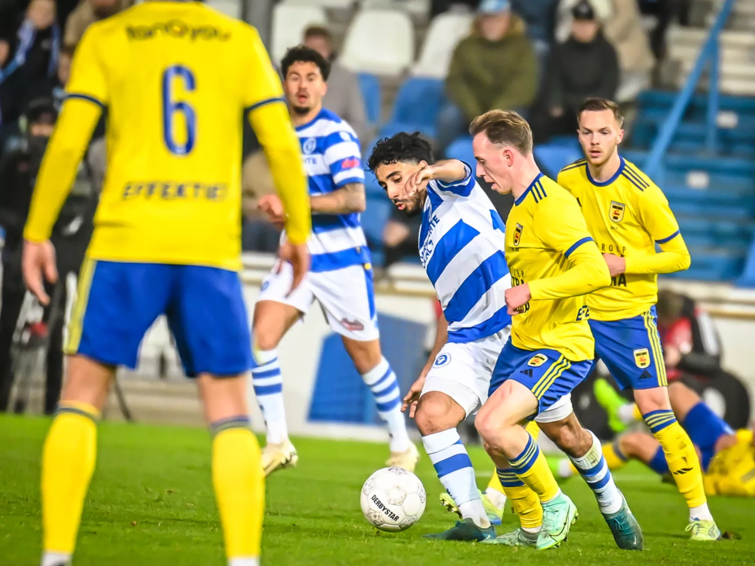 JMO 20241213 De Graafschap SC Cambuur SF00536